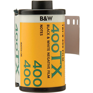 World’s best-selling black-and-white film</br>Classic grain structure for low light and action</br>Fine grain, high sharpness</br>Wide exposure latitude</br>TRI-X 400 has a maximum pushability to EI 1600.